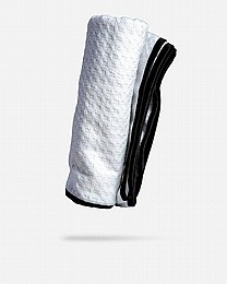 ���� ����� Adam's great white drying towel