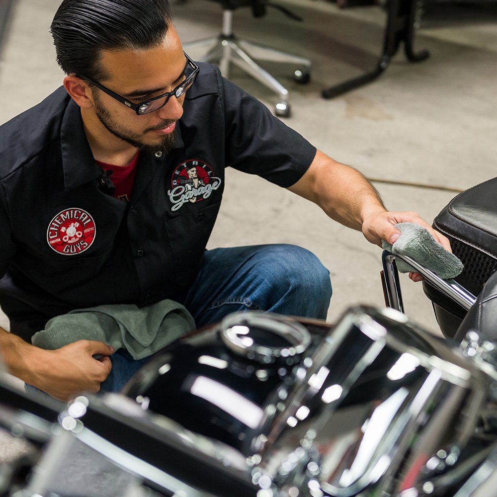 Just Motor מבית אבי חלקי חילוף פוליש מתכות לאופנועים Chemical Guys