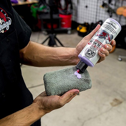 Just Motor מבית אבי חלקי חילוף פוליש מתכות לאופנועים Chemical Guys